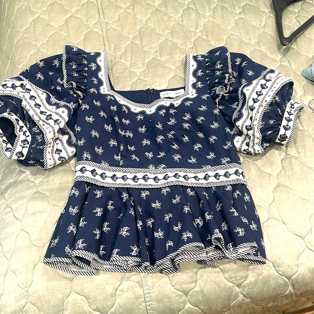 Hunter Bell Blayne Top- Blue Ditsy Floral US 6